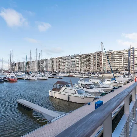 Modern App 6p Met Topligging - Aan & Haven Apartamento *